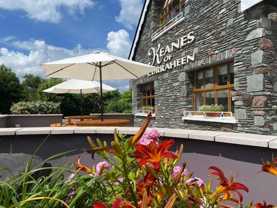 Keanes Of Curraheen, Bar, Restaurant & Accommodation Трали Экстерьер фото
